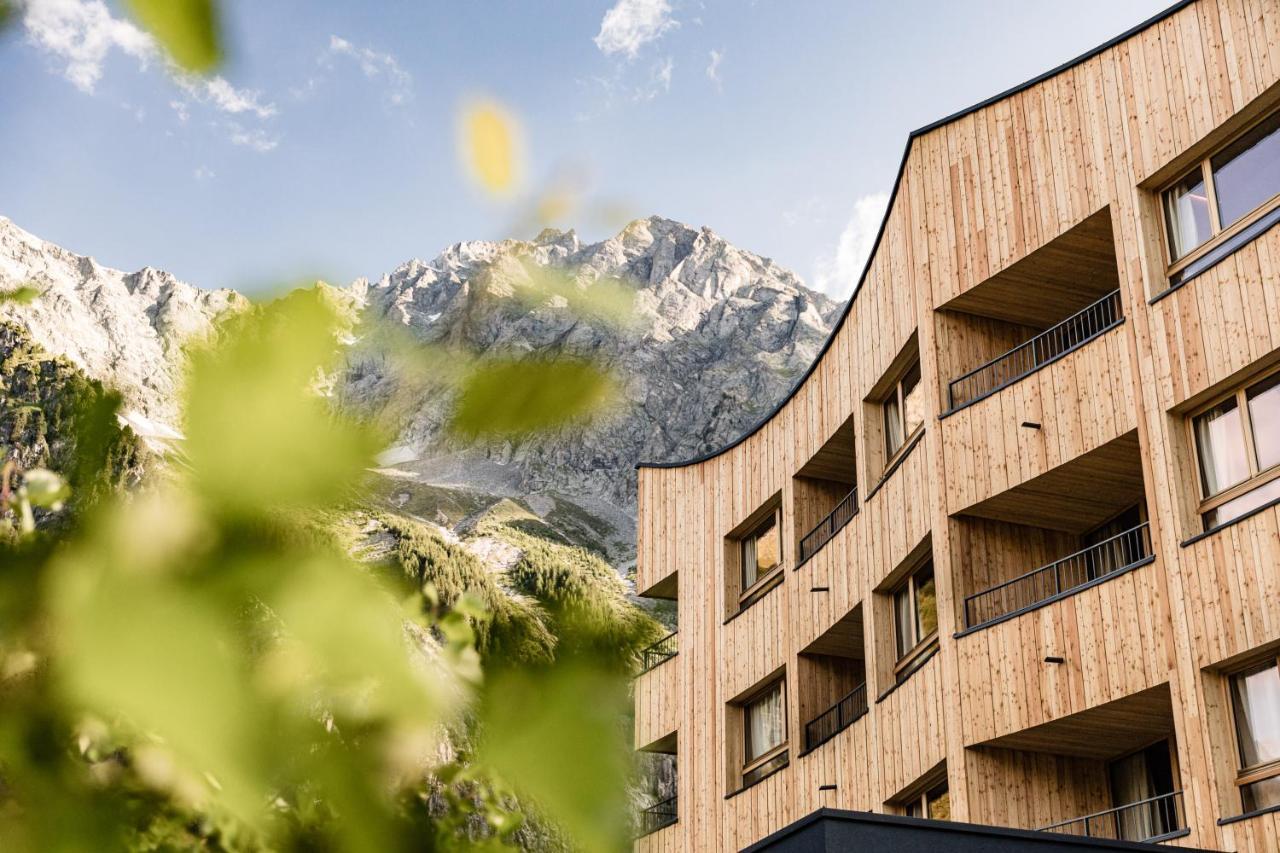 Falkensteiner Hotel Antholz - Adults Only ภายนอก รูปภาพ