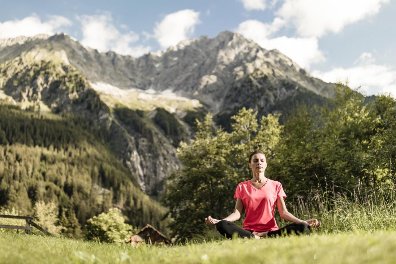 Falkensteiner Hotel Antholz - Adults Only ภายนอก รูปภาพ