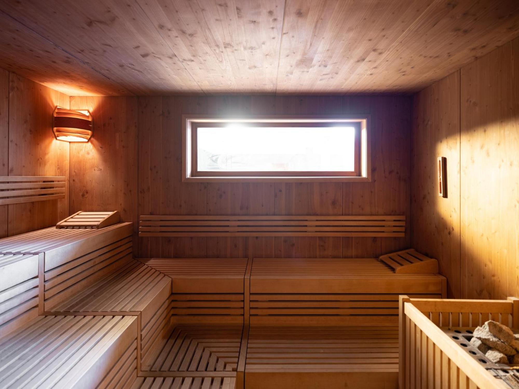 Falkensteiner Hotel Antholz - Adults Only ภายนอก รูปภาพ